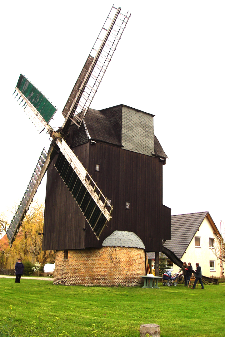 Die Hädicke-Windmühle in ihrer ganzen Erhabenheit